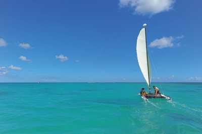 mauritius_trou_aux_biche_katamaran