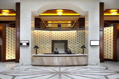 dubaj_hotel_ramada_jumeirah_recepcija