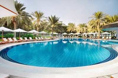 dubaj_sheraton_jumeirah_bazen