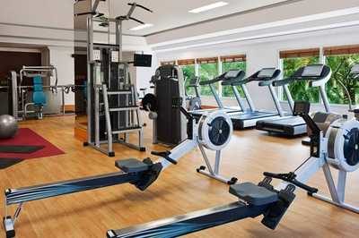 dubaj_sheraton_jumeirah_fitnes