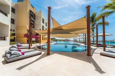 pocitnice_oman_juweira_salalah_hotel_bazen-2