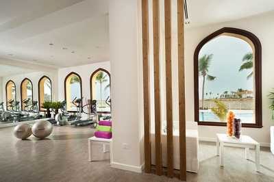 pocitnice_oman_juweira_salalah_hotel_fitnes_z_razgledom-1