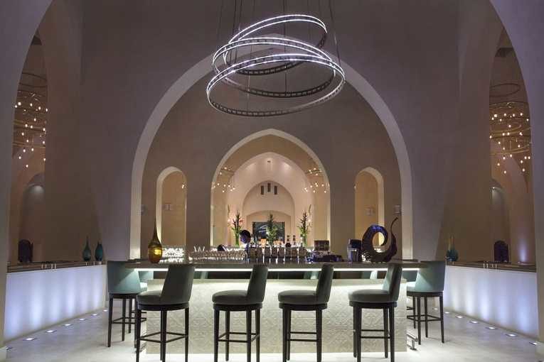 oman_salala_rotana_hotel_lounge_terasa