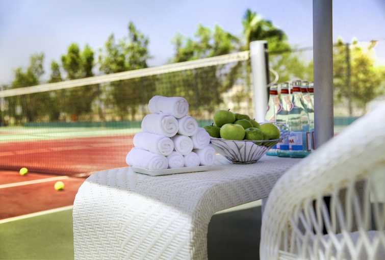 oman_salala_rotana_hotel_tenis_igrisce