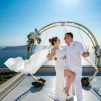 Poroka Santorini, Grčija